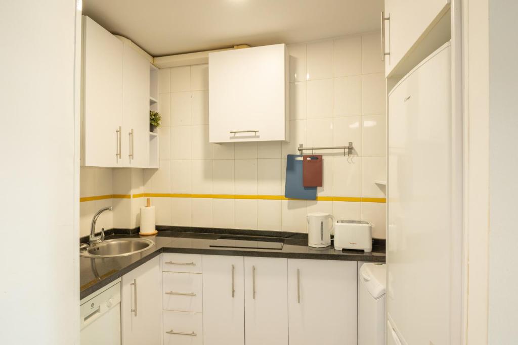 La Florida Charming Apartment with FREE PARKING by OCityzen