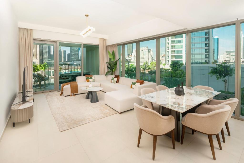 Posezení v ubytování Prime Retreats @ Downtown Views by Emaar
