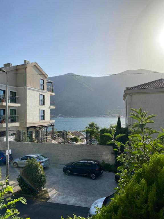 Foto sihtkohas Tomići asuva majutusasutuse Apartman Kotor galeriist