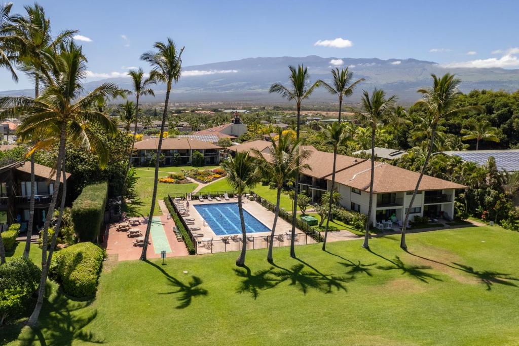 Bazén v ubytování WBH D227 Aloha Lai - Breathtaking Ocean Views nebo v jeho okolí