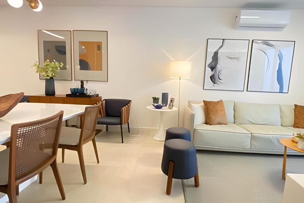 Mirante Home Club - Two-Bedroom Deluxe Apartment With Balcony