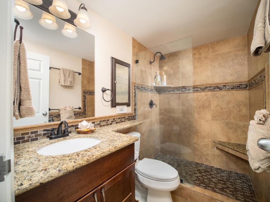 WBH D116 Aloha Wai - Garden Suite Just Steps from the Sea photo