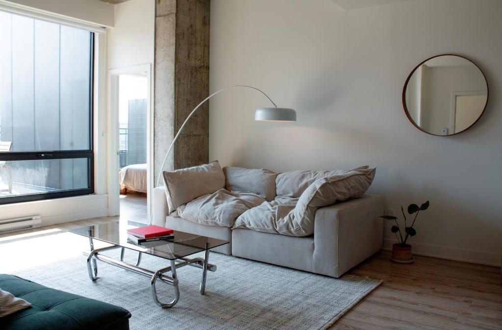 Image showcasing Penthouse with pool and parking, Montreal (updated prices 2026)