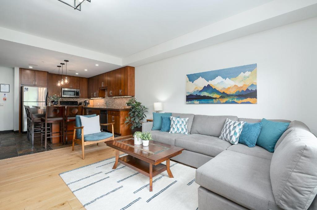 Heavenly Mountain Condo managed by Little Sister Getaways - Resim 5