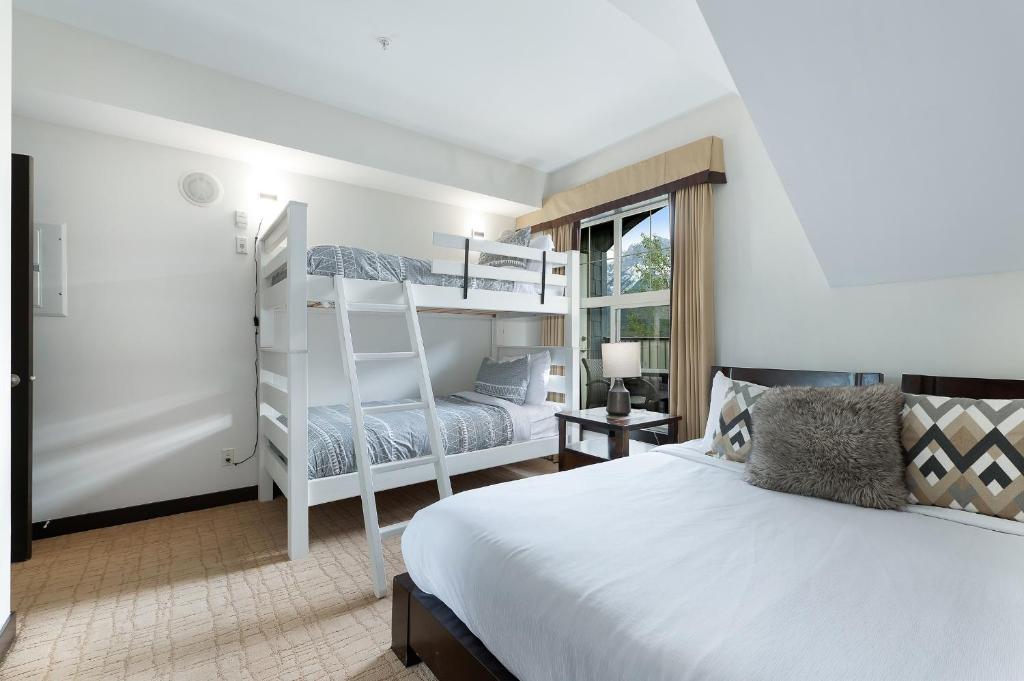 Heavenly Mountain Condo managed by Little Sister Getaways - Resim 2