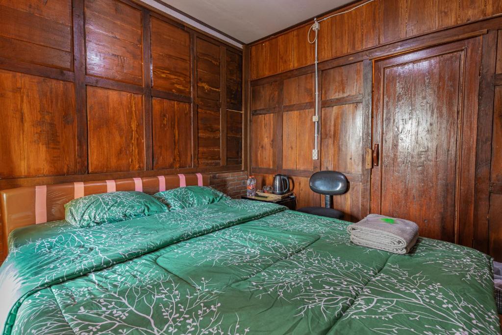 Postel nebo postele na pokoji v ubytování Baron Beach Bungalow