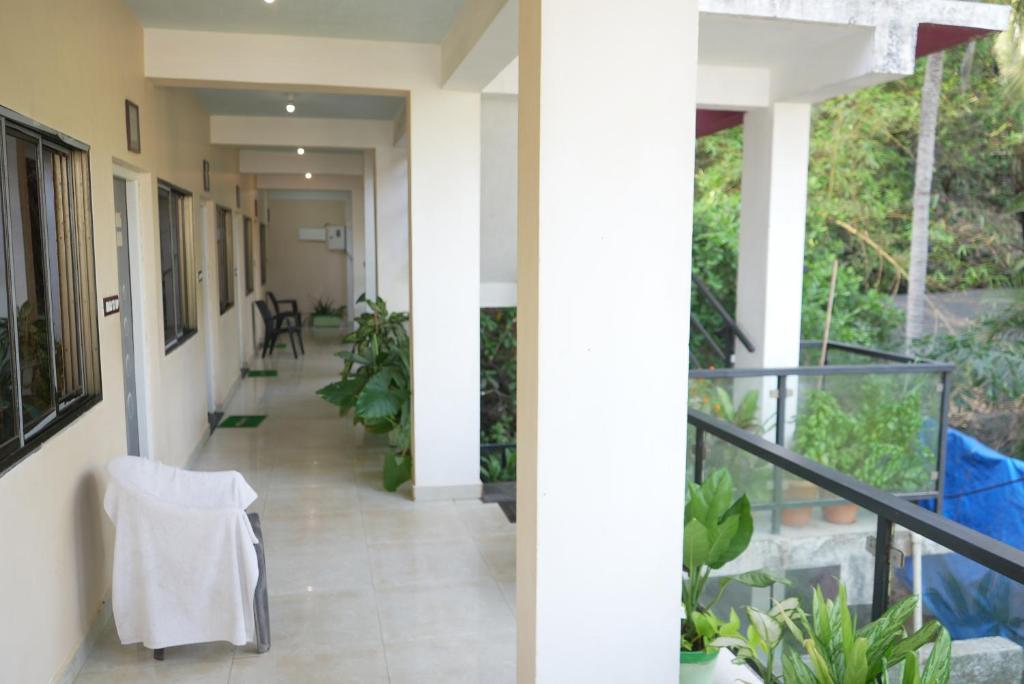 Un balcón o terraza de This is it Beachfront - Rooms, Cafe & Events