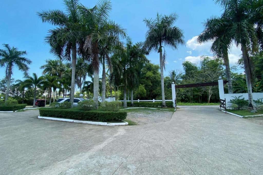 Zahrada ubytování The Ranch Resort Cebu powered by Cocotel