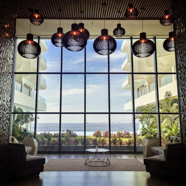 Posezení v ubytování Lime Resort Manila