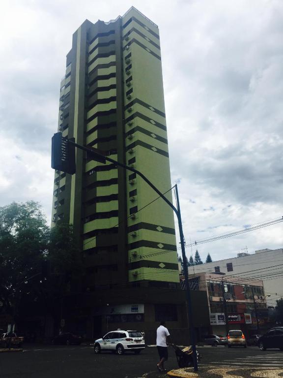  Apartamento no Centro Foz do Iguaçu 130 mt