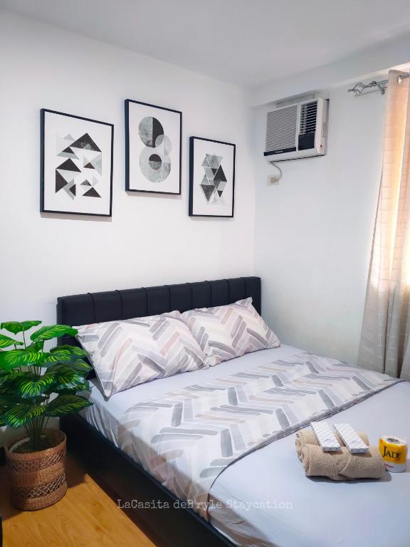 Postel nebo postele na pokoji v ubytování LaCasita deB'ryle Staycation