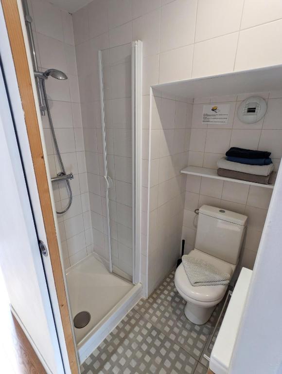 B&B Bordeaux Saint Michel - 4