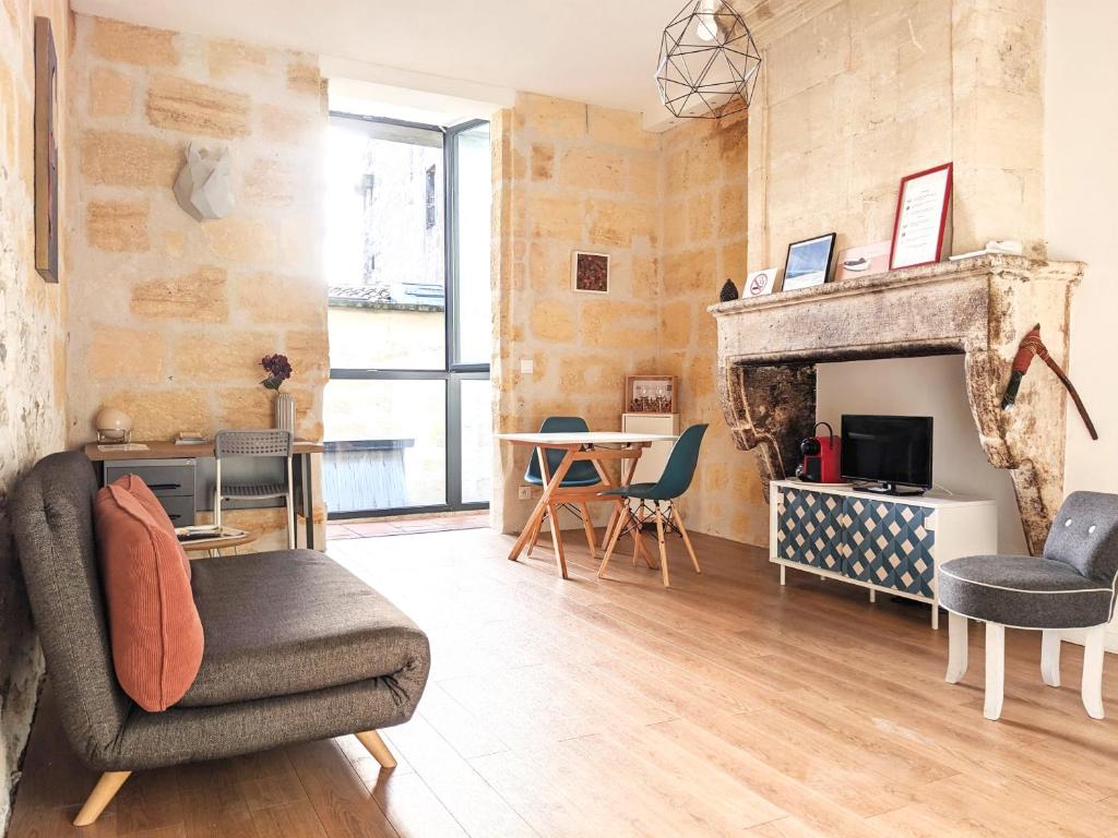 B&B Bordeaux Saint Michel - 10