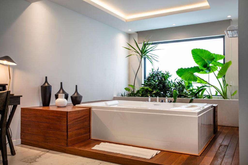 Sea Diamond Boutique Hotel & Spa by Sea Resorts - 10