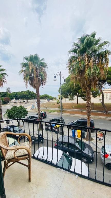 Balkón nebo terasa v ubytování Il balcone sullo Stretto