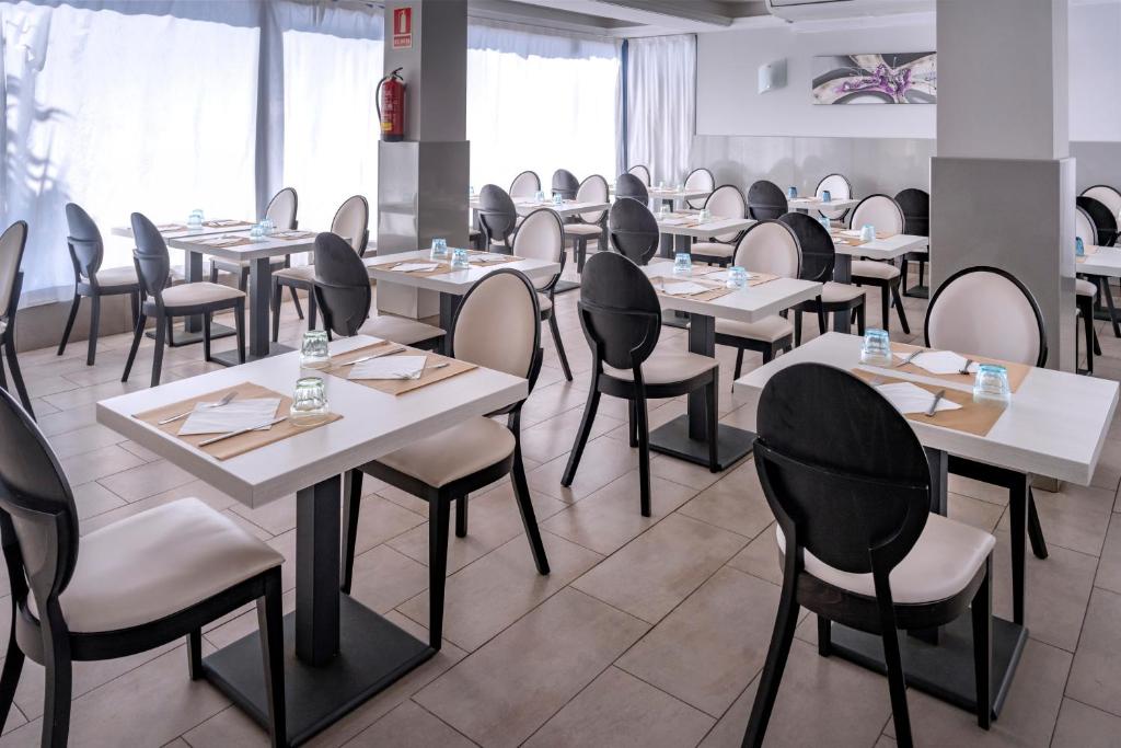 Restaurace v ubytování Hotel Amaraigua – All Inclusive – Adults Only