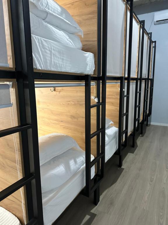 فضای داخلی Hostel O2 در آلماتی - تصویر ۳