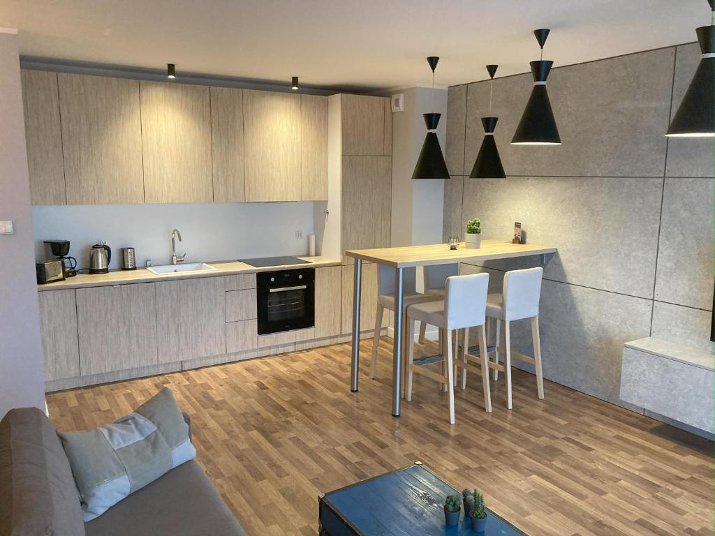 Apartamenty Apartinfo Chmielna Park - Deluxe с одной спальней