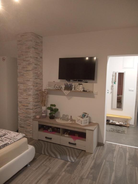 Posteľ alebo postele v izbe v ubytovaní Guest House Happy day