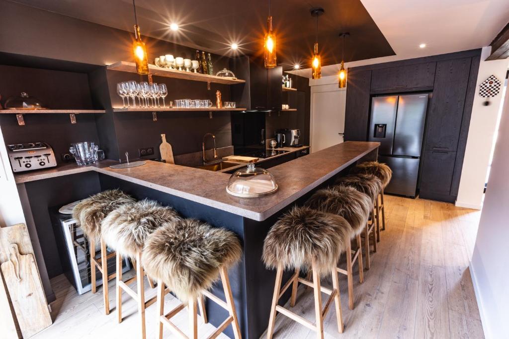 Η κουζίνα ή μικρή κουζίνα στο La Sainthilarienne