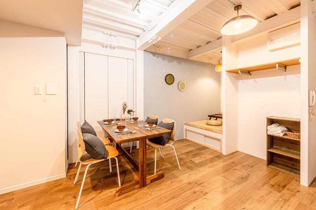 Ảnh trong thư viện ảnh của F2 Room懿 - 5 minutes from Ebisu cho -No elevator ở Osaka