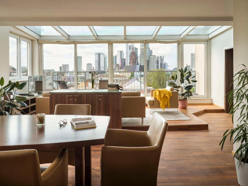 Flemings Hotel Frankfurt Main-Riverside - Resim 17