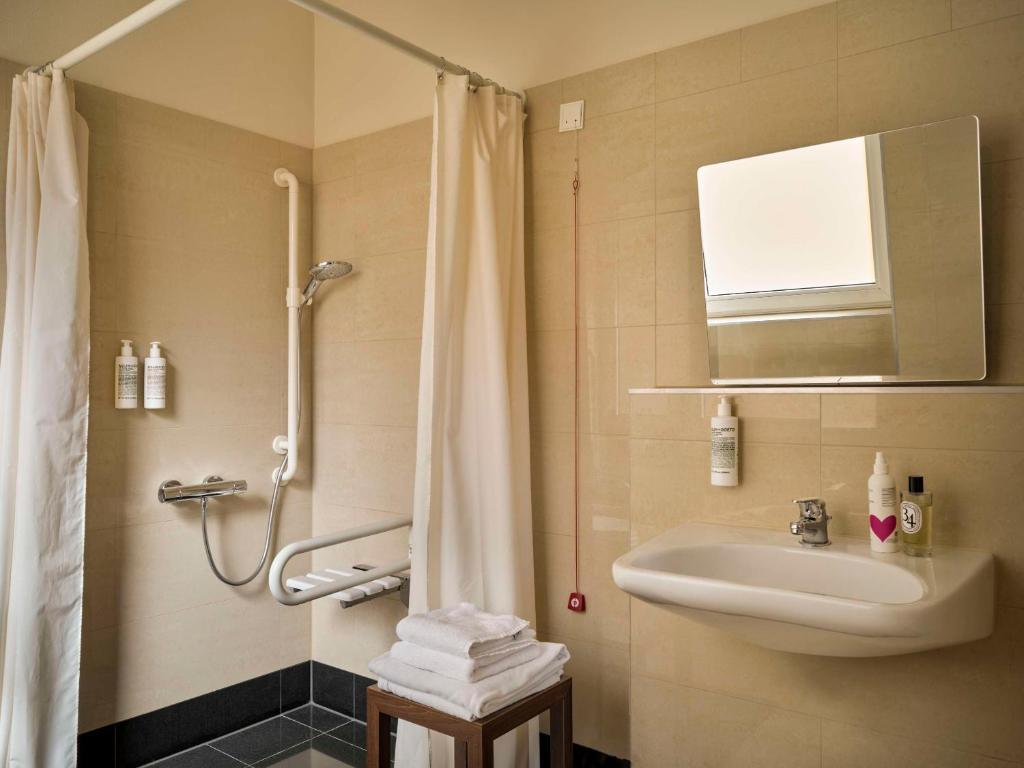 Flemings Hotel Frankfurt Main-Riverside - Resim 22