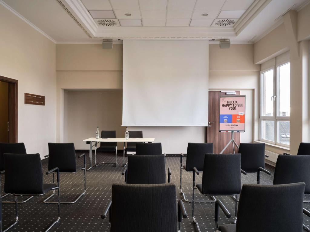 Flemings Hotel Frankfurt Main-Riverside - Resim 39