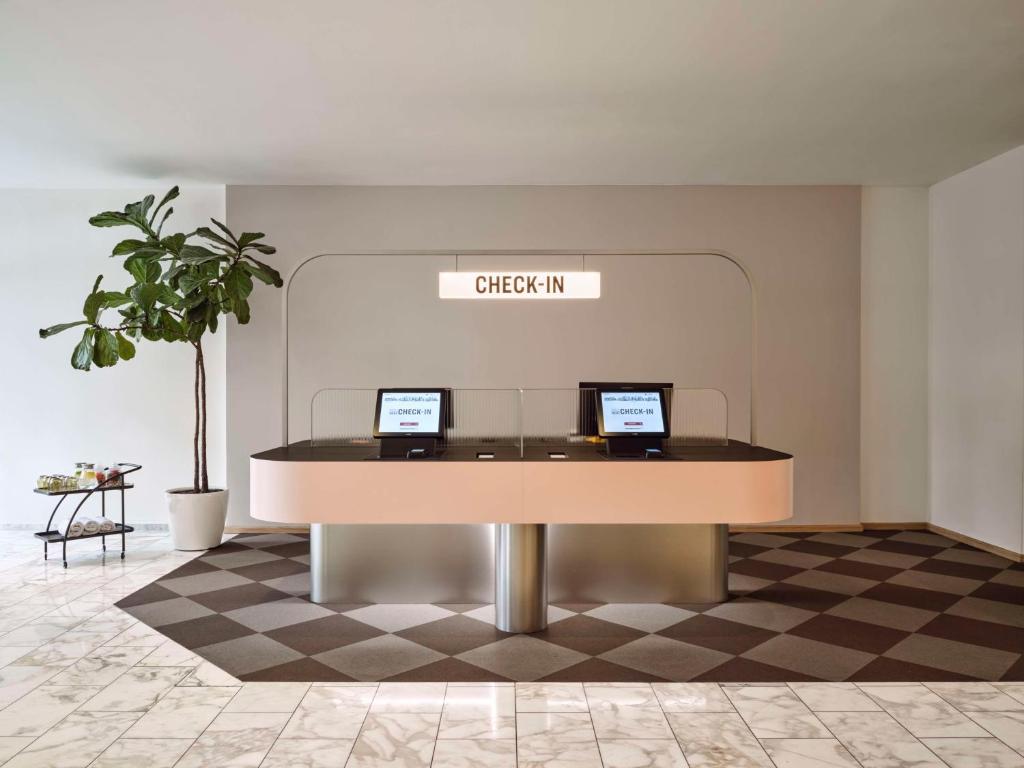 Flemings Hotel München-Schwabing - Resim 3