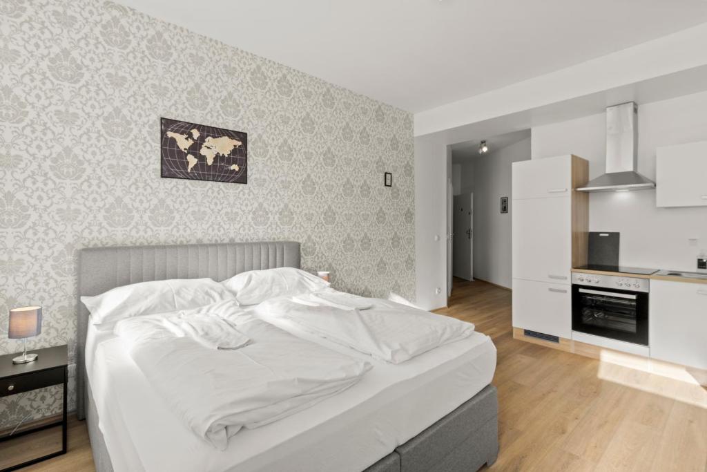 Faraway Studios 43 - Studio Apartment