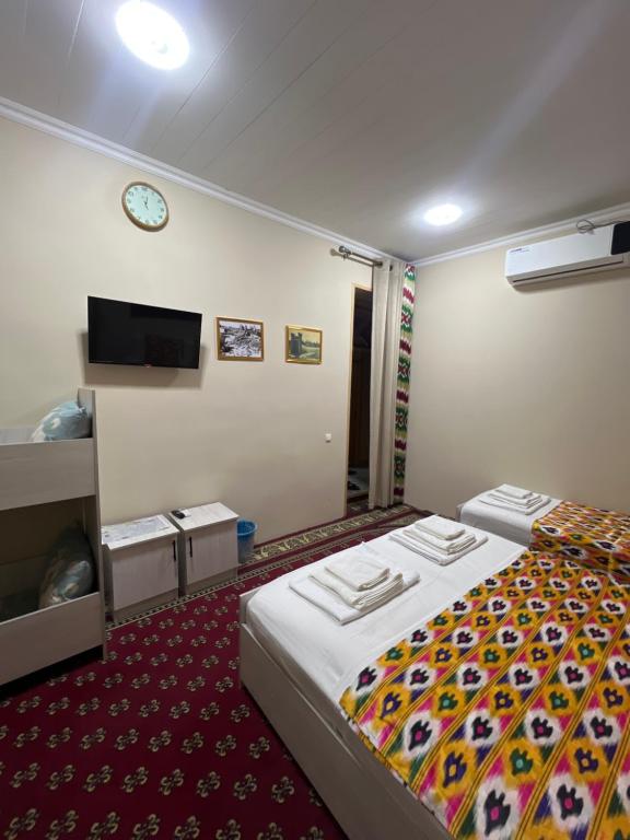 Old Palace Hotel - Standard Family Room