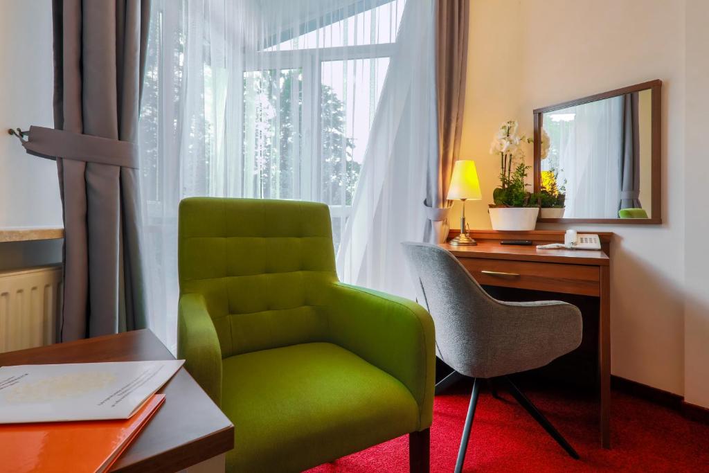 Papuga Park Hotel Wellness Marrakesz & SPA - 标准加一张大床或两张单独的房间