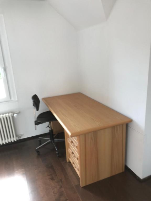 Fotografie z fotogalerie ubytování Ferienwohnung zentrale ruhige Lage auch gerne mit Kindern v destinaci Arbon
