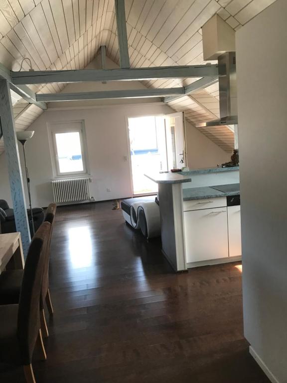 Kuchyň nebo kuchyňský kout v ubytování Ferienwohnung zentrale ruhige Lage auch gerne mit Kindern