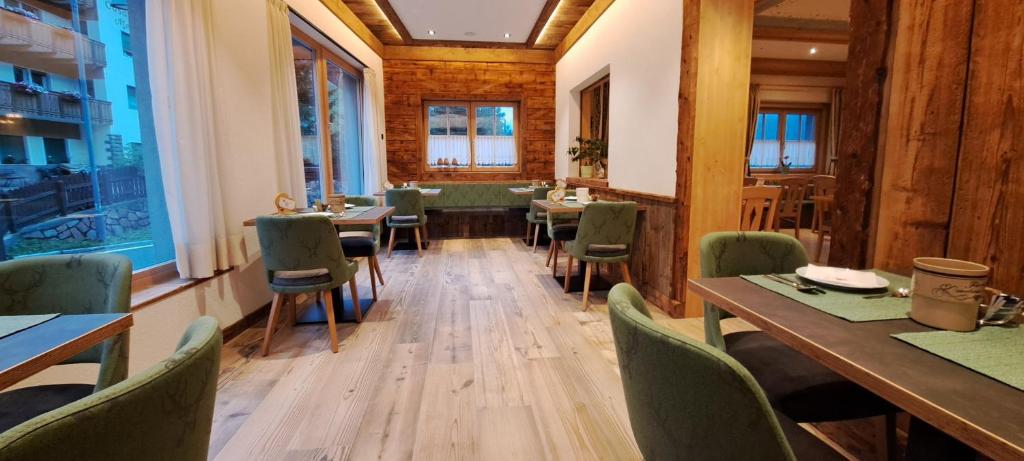 A seating area at La Campagnola