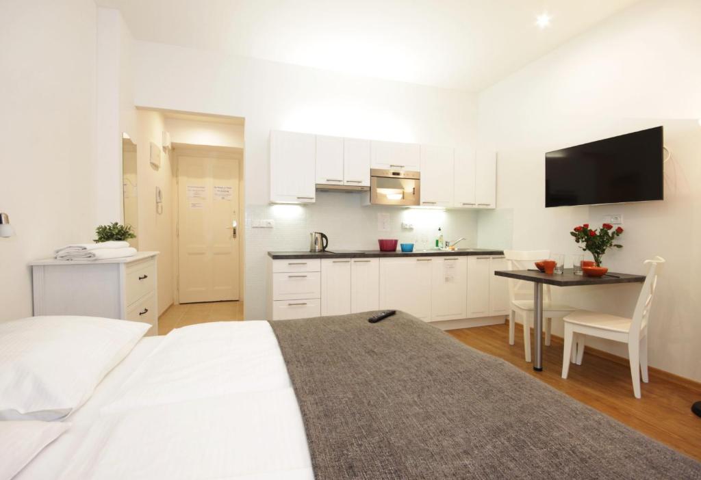 Prague Central Exclusive Apartments - 