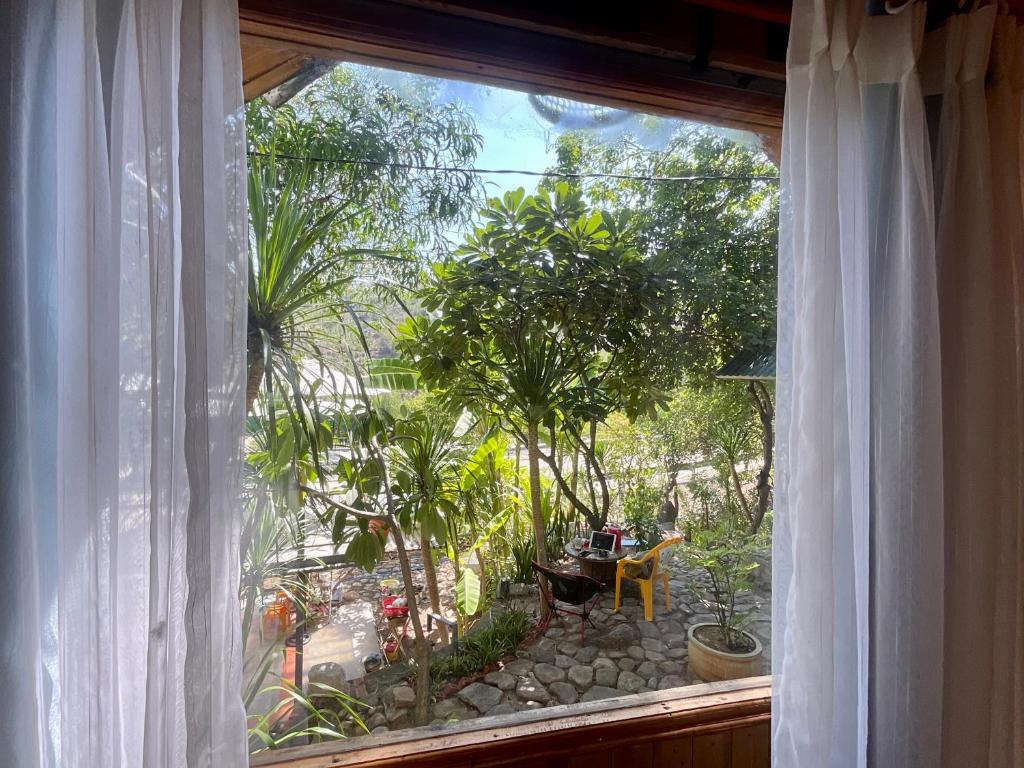 Zahrada ubytování Mèo Home - Bụi Homestay