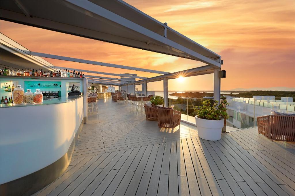 Balkón nebo terasa v ubytování Five Flowers Hotel Formentera, member of Melia Collection