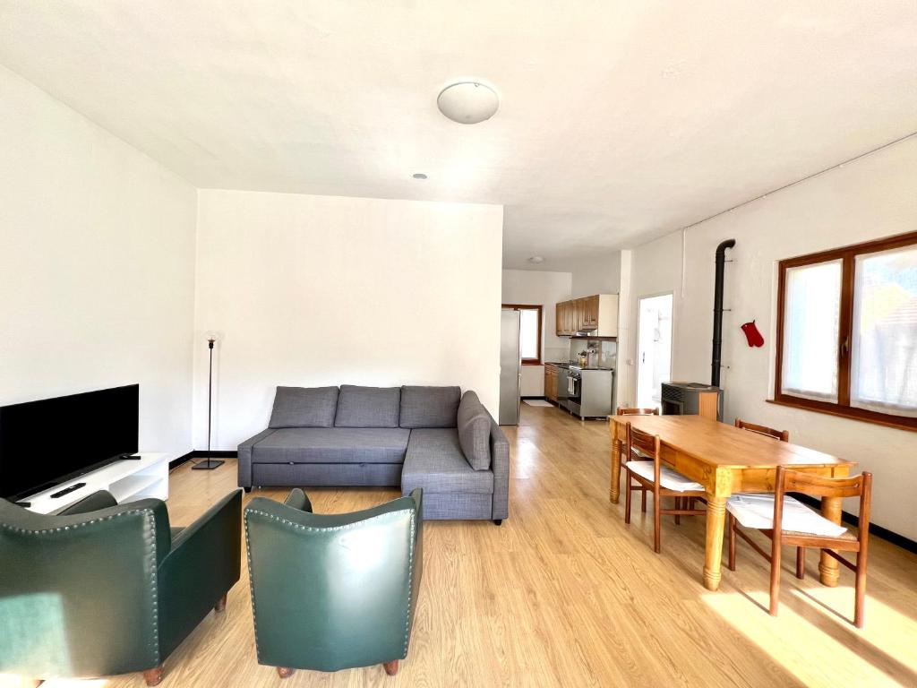 Μια τηλεόραση ή/και κέντρο ψυχαγωγίας στο Casa Rose