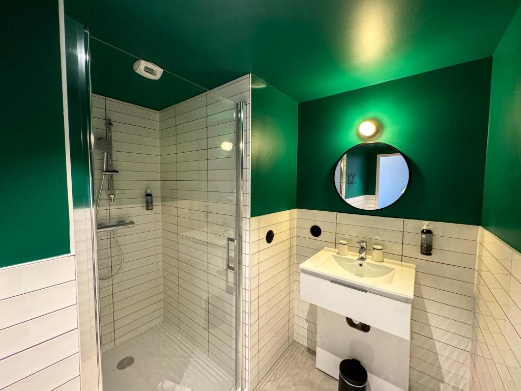 All Suites Appart Hôtel et Hôtel - Paris 13 - Porte d'Italie - Resim 29