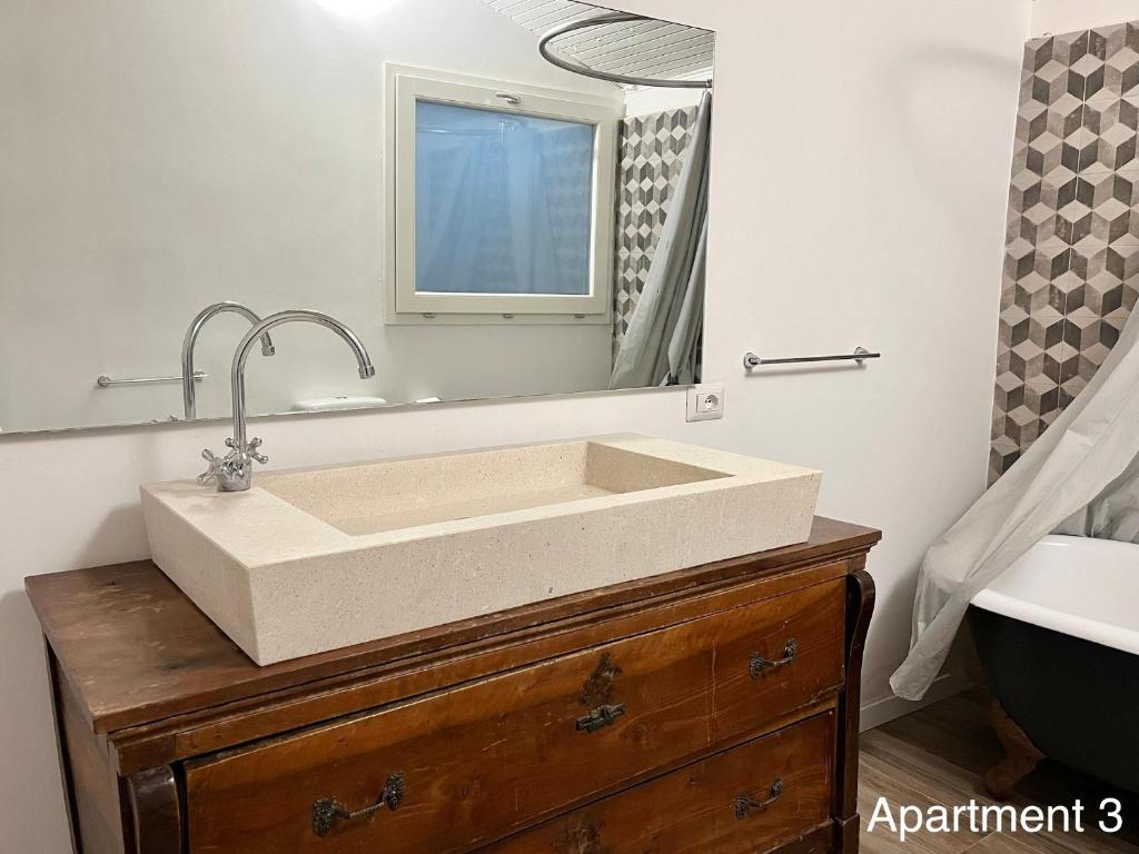 Bagno di MeModena Apartments