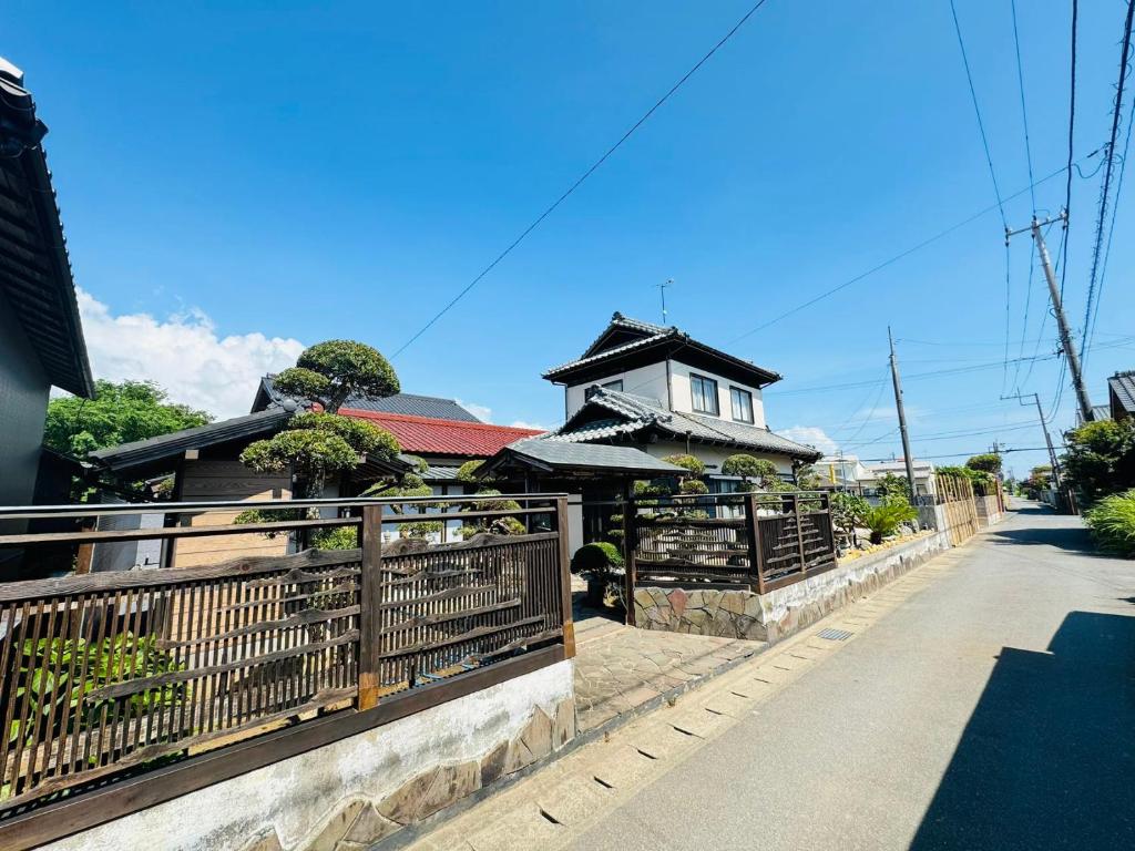 Budova, kde se aparthotel nachází