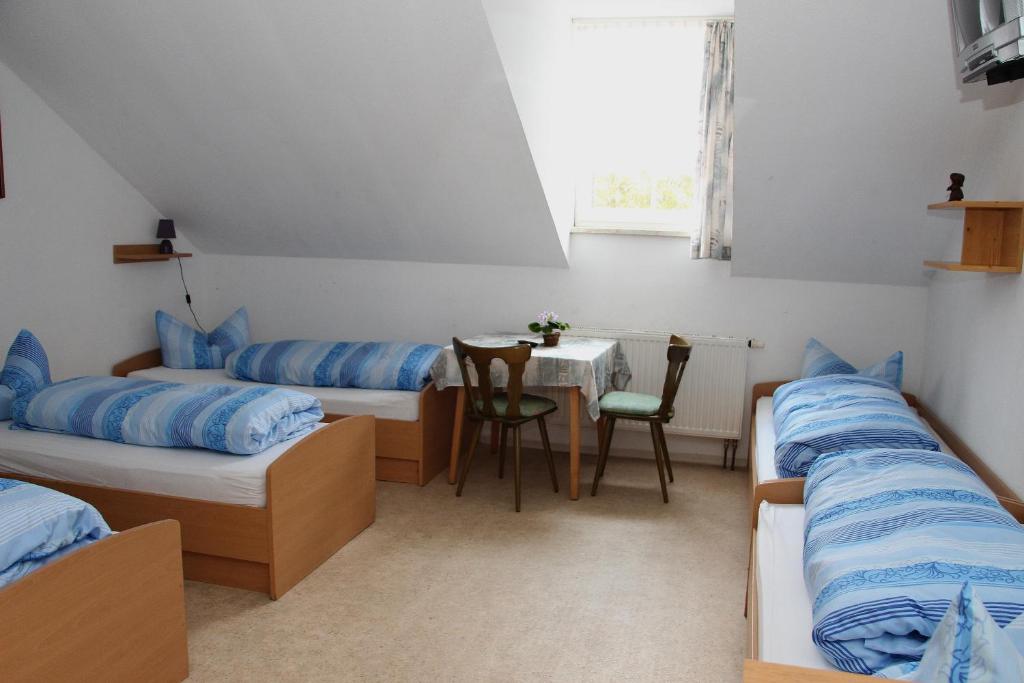 Hotel Bayerischer Hof - Family Room
