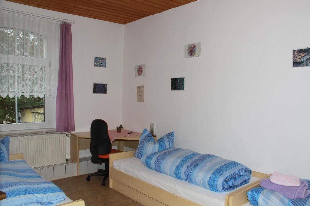 Hotel Bayerischer Hof - Standard Single Room