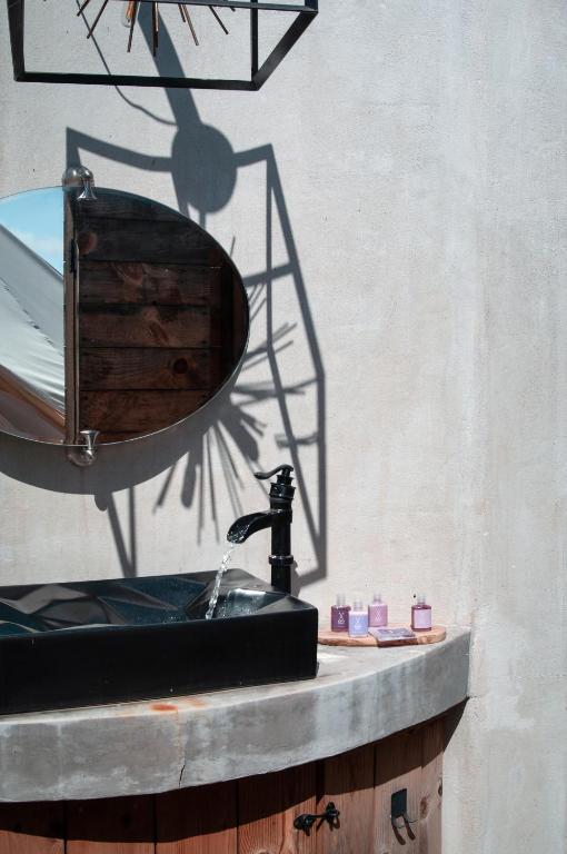Fotografie z fotogalerie ubytování Glamping Valle de Guadalupe with Private Bathrooms by YUMA Resort v destinaci Ensenada