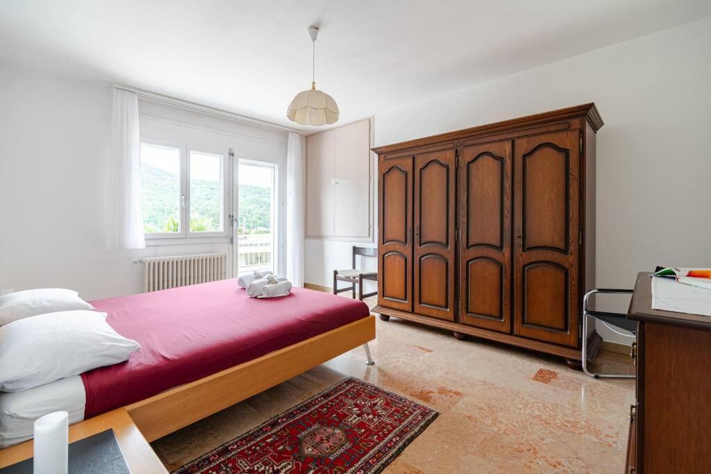 Postel nebo postele na pokoji v ubytování Villa con Piscina privata a 100m dal Lago