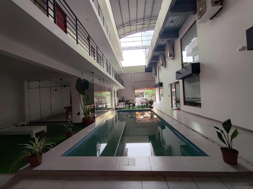 Bazén v ubytování Hotel Manantay Resort nebo v jeho okolí