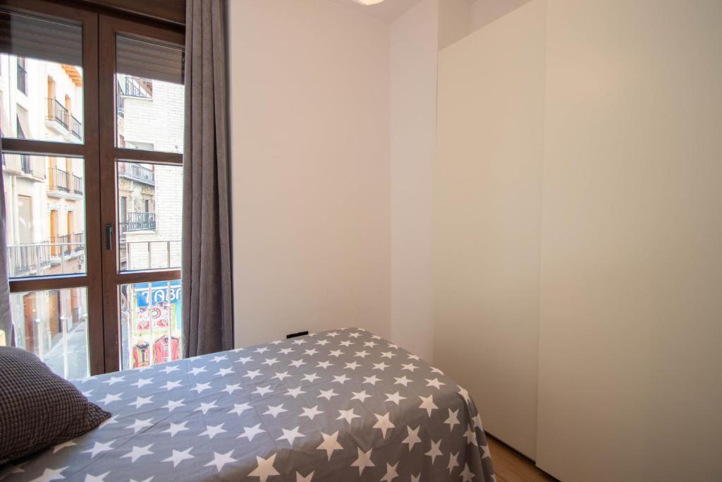 Posteľ alebo postele v izbe v ubytovaní Elvira 54 Apartment
