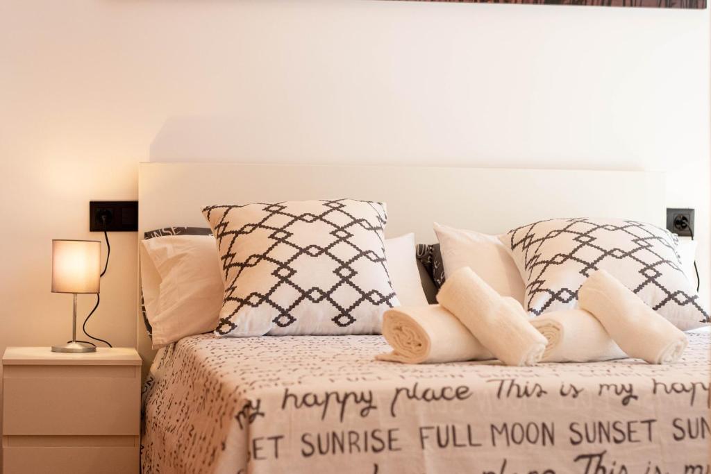 Posteľ alebo postele v izbe v ubytovaní Elvira 54 Apartment