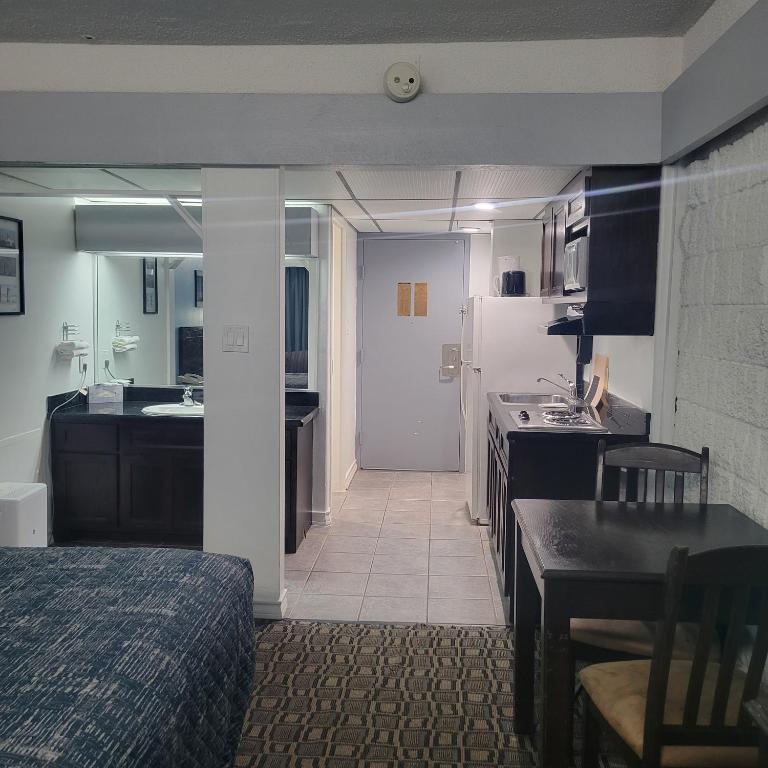 Padre South Hotel On The Beach photo